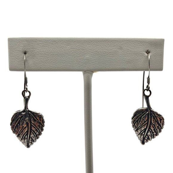 GS Sterling Silver Leaf Dangle Earrings Veined 925 Hooks Earthy Boho Hippie - Picture 1 of 5